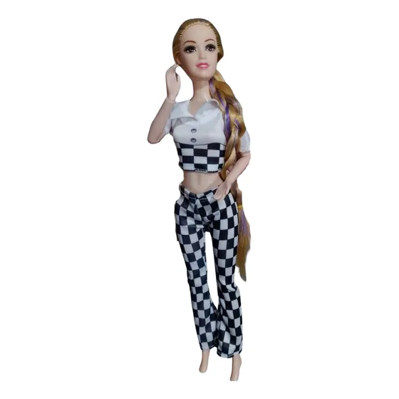 Muñeca Emi Fashion Veterinaria Simil Barbie Accesorios