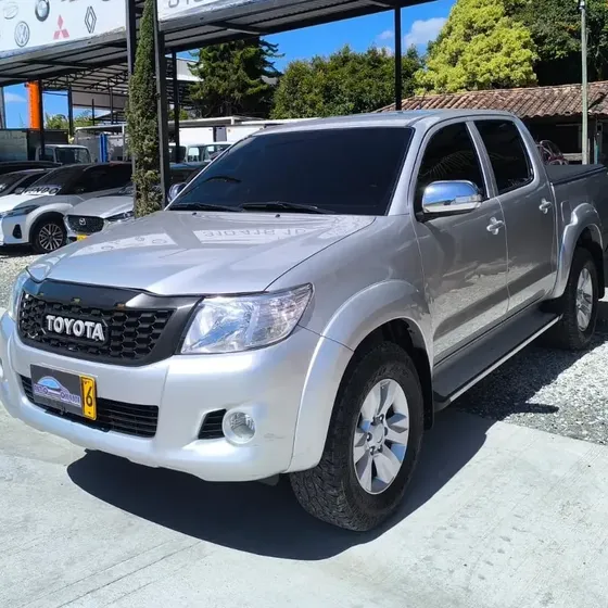 Toyota Hilux 2013 2.7 Imv 4x4