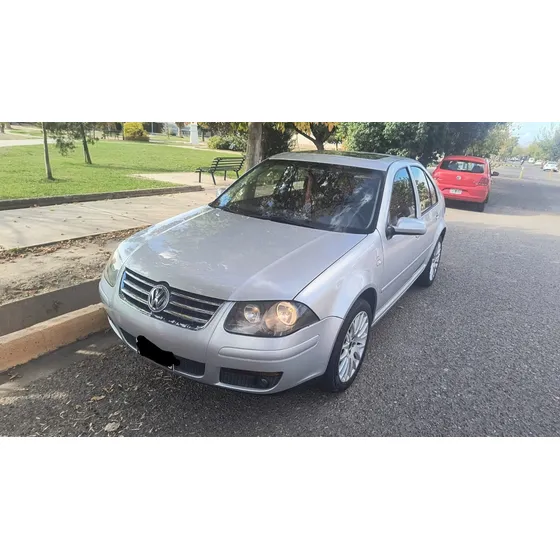 Volkswagen Bora 1.8 Highline T 180cv
