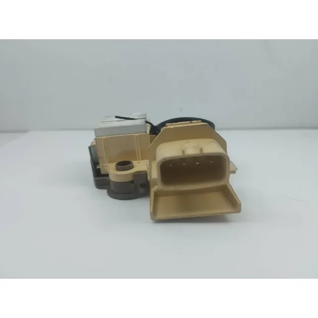 Regulador Mitsubishi Mirage