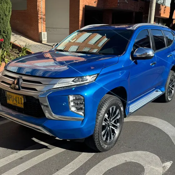 Mitsubishi Montero Sport 2024 Takai 3.0 4x4