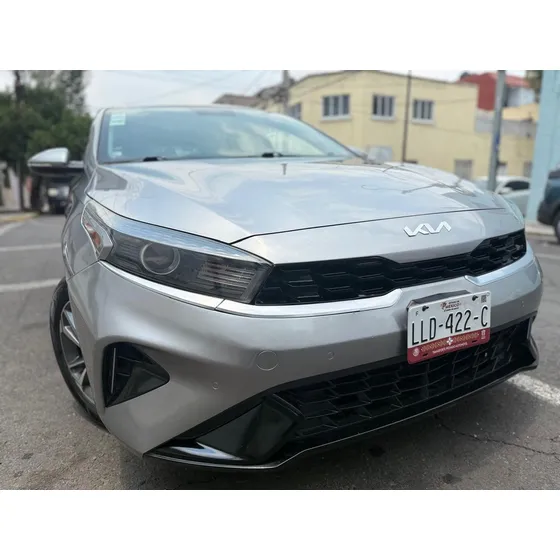 Kia Forte 2.0 Hb Ex At