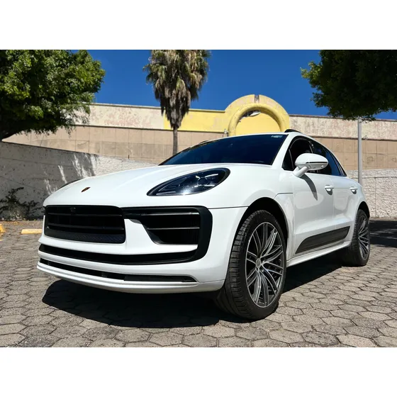 Porsche Macan S