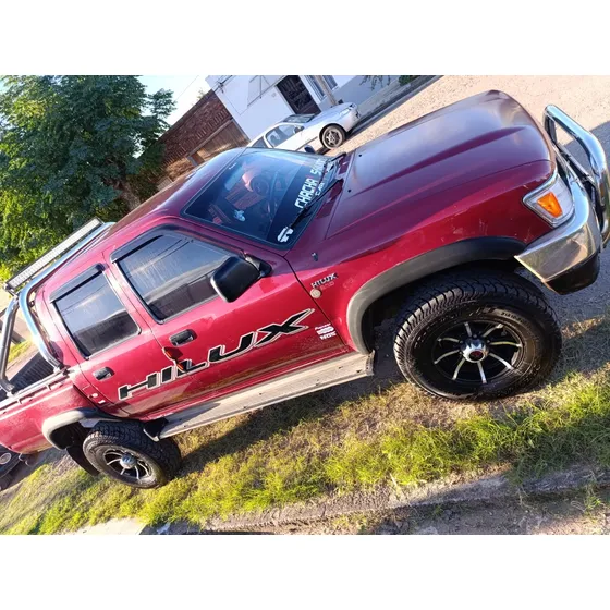 Toyota Hilux 2.8 D/cabina 4x4