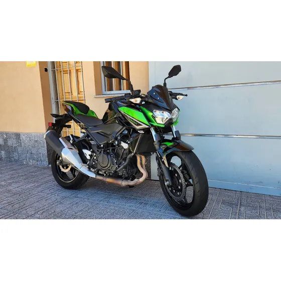 Kawasaki Z400