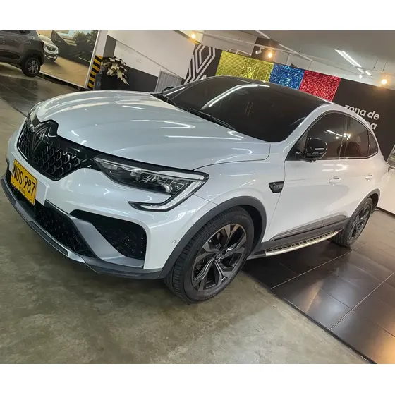 Renault Arkana E-tech Hybrid 1.3 Tce Hybrid Espirit Alpine usado en Floridablanca