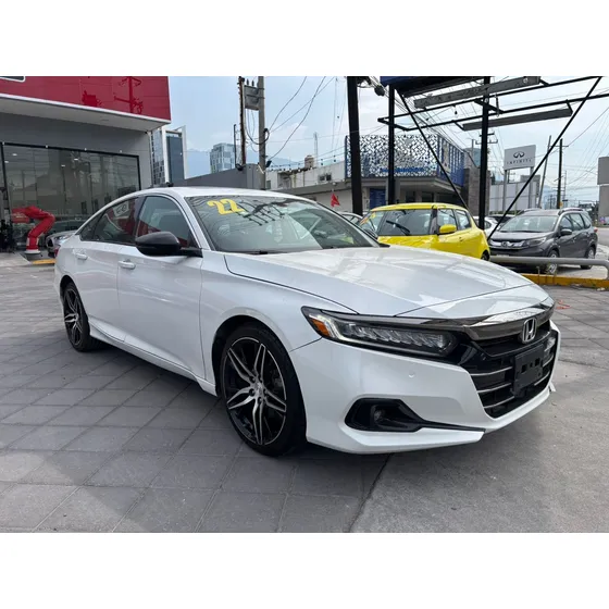 Honda Accord 2.0 Touring At