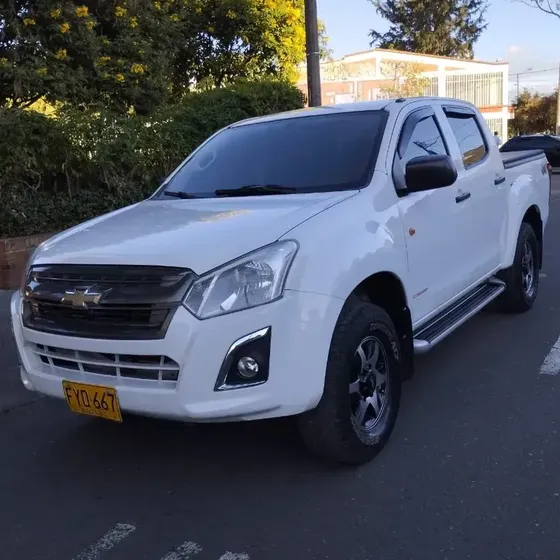 Chevrolet D-max 2019 2.5l Mecánica 4x4
