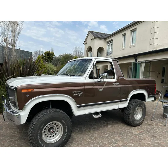 Ford Bronco 5.8 Xlt V8