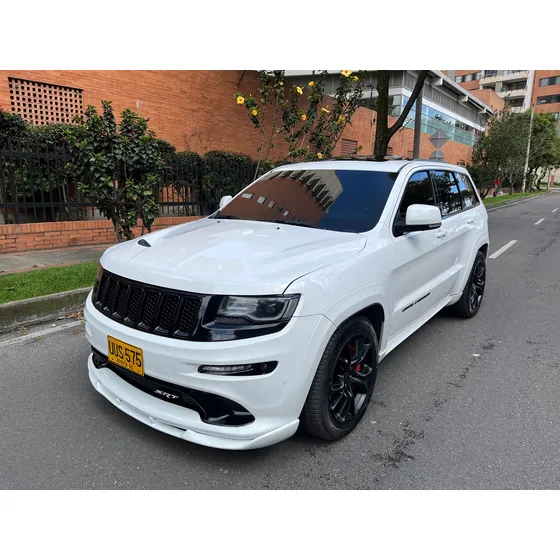 Jeep Grand Cherokee 6.4 Srt8
