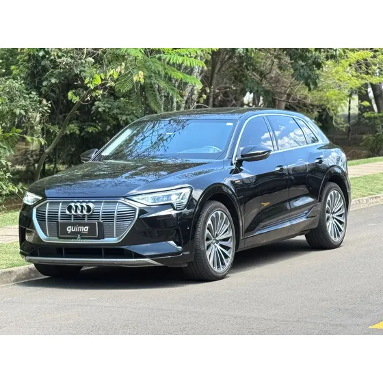 Audi E-tron Elétrico Performance Quattro