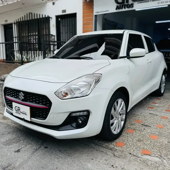 Suzuki Swift Hibrido 2022 Hibrido