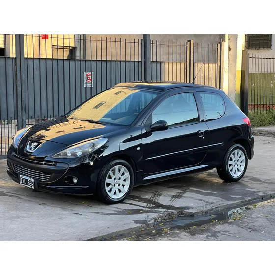 Peugeot 207 1.6 Xt