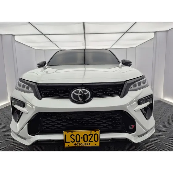 Toyota Fortuner 2.8 Gr