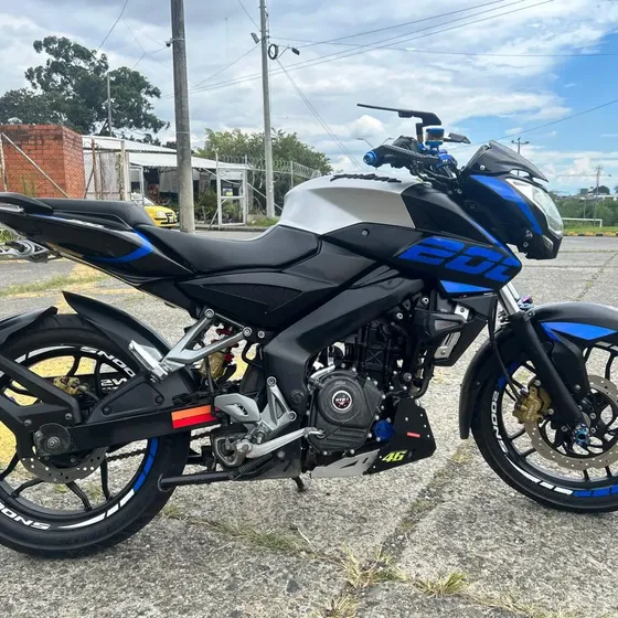 Motocicleta Bajaj Pulsar Ns 200 Pmania Modelo 2020