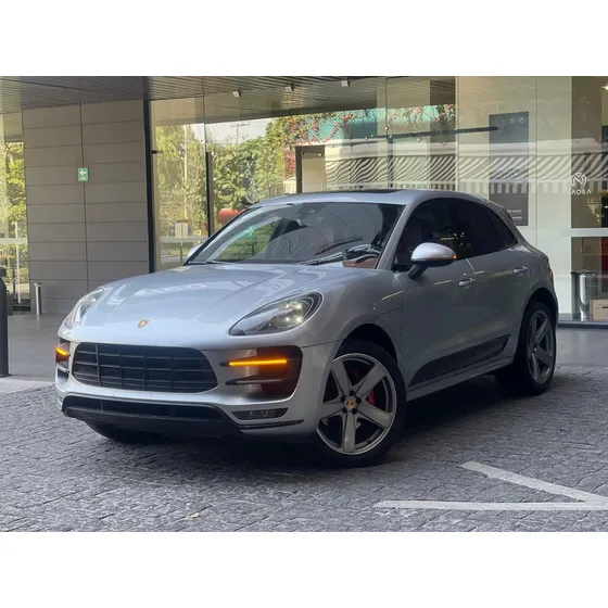 Porsche Macan 3.7 Turbo At