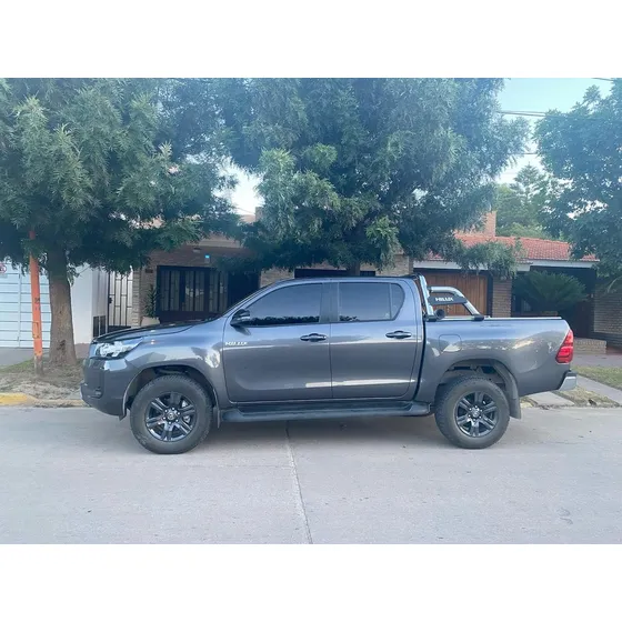 Toyota Hilux Pick-up 2.4 Cd Sr 150cv 4x2