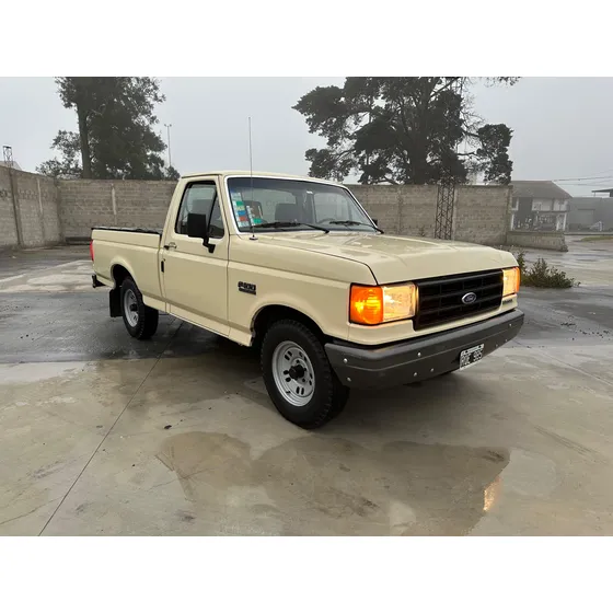Ford F-100 Diesel
