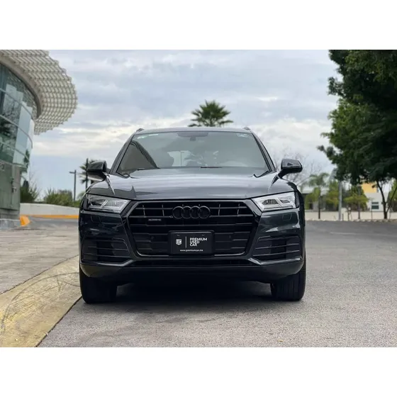 Audi Q5 2.0 L T Select Dsg