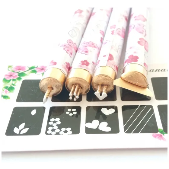 Kit 4 Carimbos Artesanais Para Adesivos De Unhas 