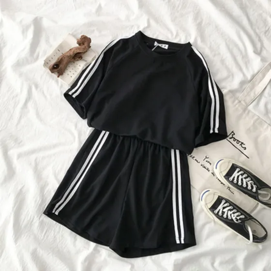 Conjunto De Playera Mangas Cortas Y Short Deportivo Mujer Negro Lisa M