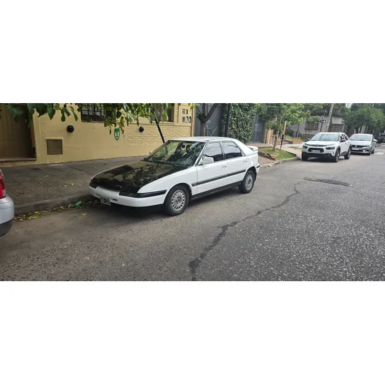 Mazda 323f 1.6 Hatchback At