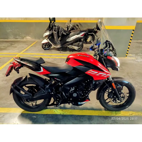 Bajaj Pulsar Ns 200