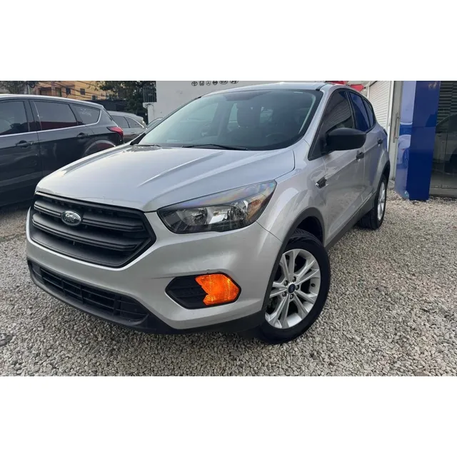 Ford Escape Americano