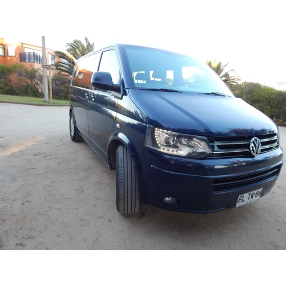 Volkswagen Caravelle 2.0 Tdi Automático Sdg