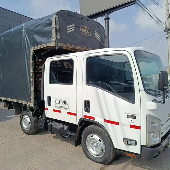 Chevrolet Nhr 3.0