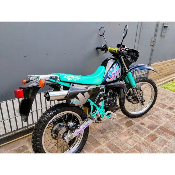 Kawasaki  Kmx 125  .... ( Soy Yo El Titular ) 