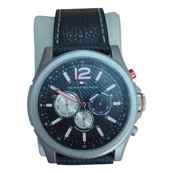 Relógio Tommy Hilfiger Modelo Th 98 1 14 0980 - Usado