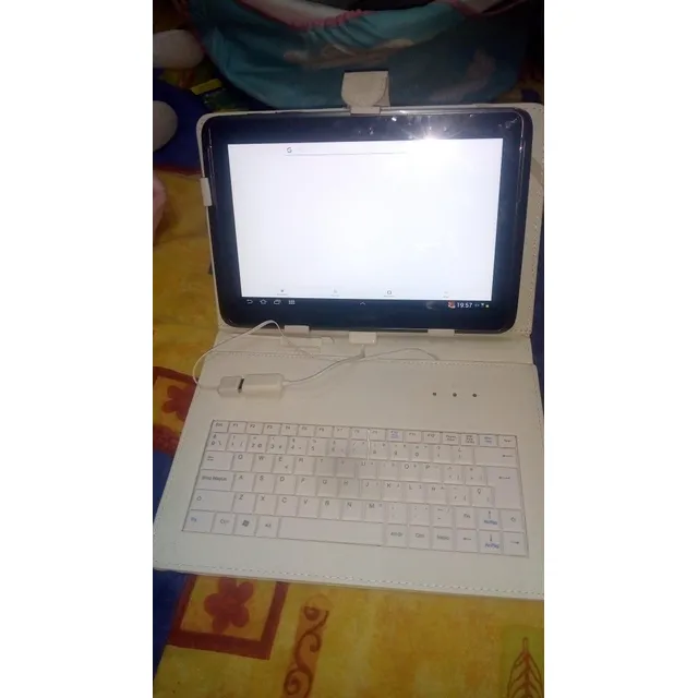 Tablet Samsung Galaxy Note 10.1 En 3500 Con Original Y Funda