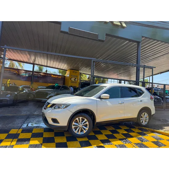 Nissan X-trail 2.5 Sense 2 Row Cvt