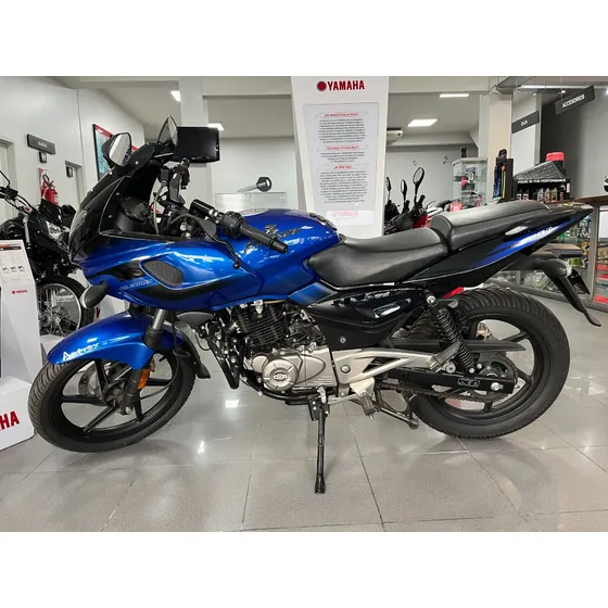 Bajaj Rouser 220f