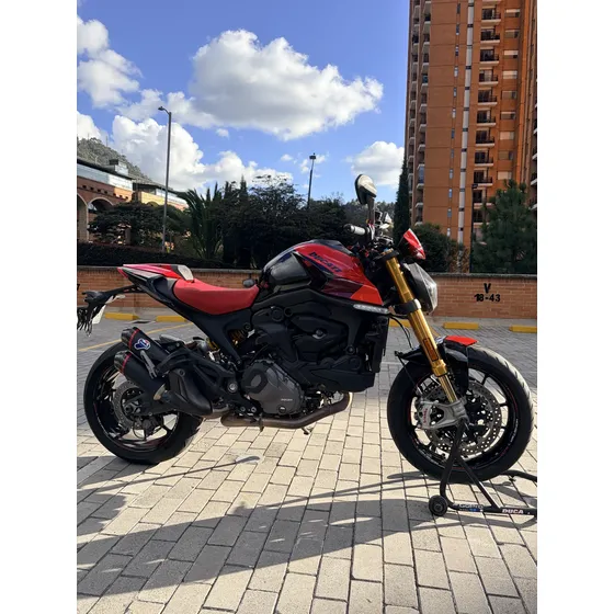 Naked Ágil, Potente, Diseño Italiano, Full System