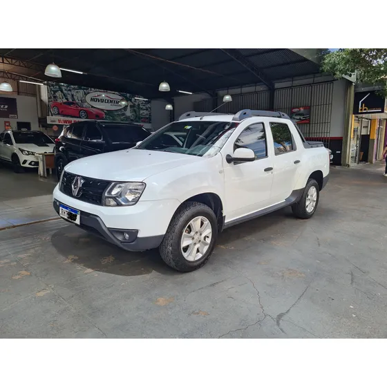 Renault Duster Oroch 1.6 16v Expression Sce 4p