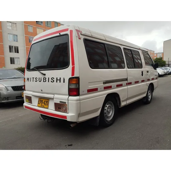Mitsubishi L300 2.0 12 Psj