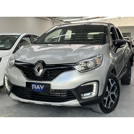 Renault Captur 1.616v Intense Sce X-tronic 5p