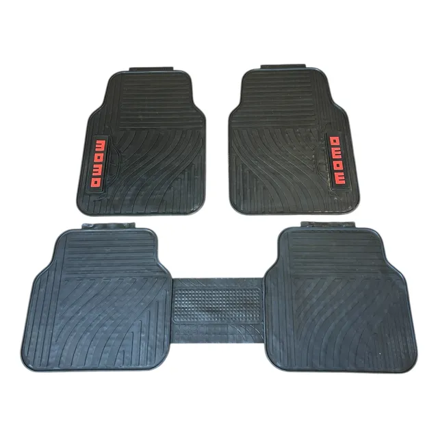 Alfombra Auto Universal Con Logo Momo 5 Piezas