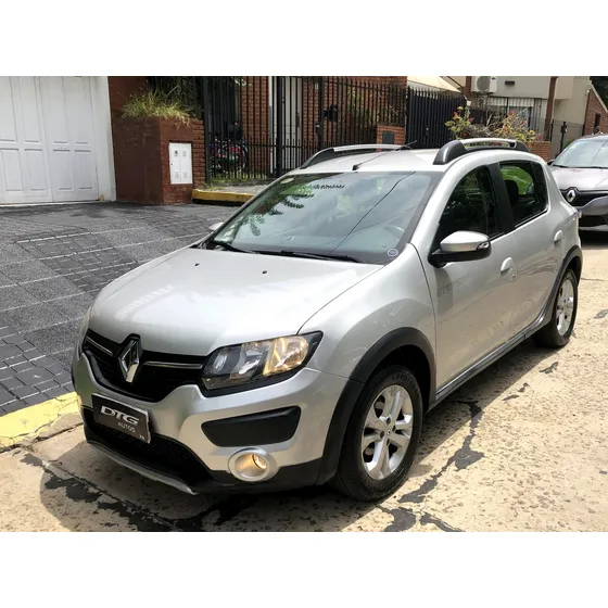 Renault Sandero Stepway 1.6 Privilege 105cv