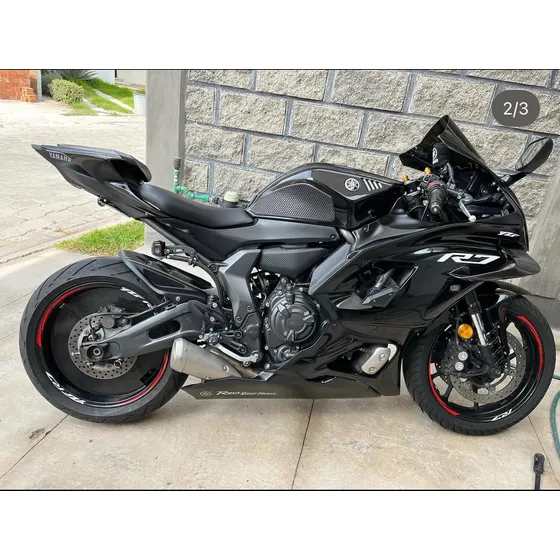 Yamaha R7 2022