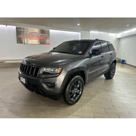 Jeep Grand Cherokee 5.7 Limited Lujo 4x4 At