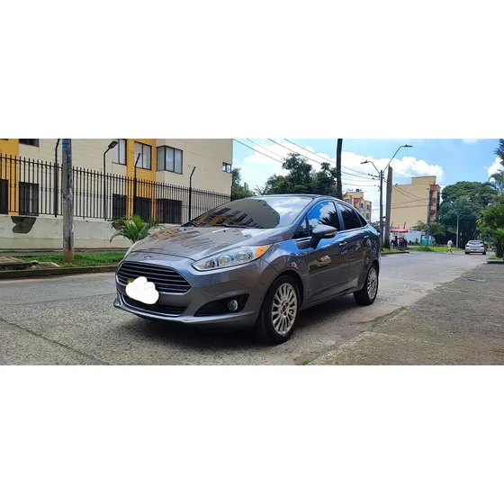 Ford Fiesta 1.6 Titanium At