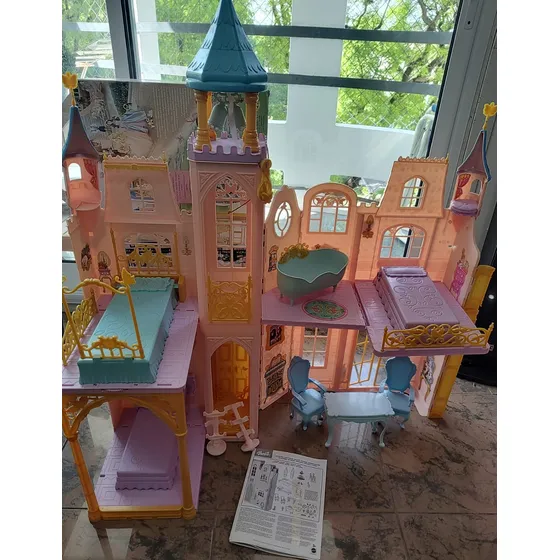 Castillo Barbie La Princesa Y La Plebeya