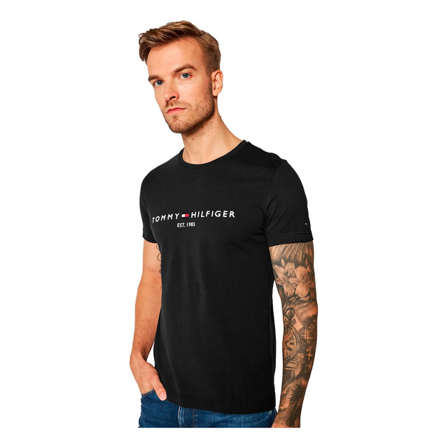 Camiseta Tommy Hilfiger Masculina Logo Tee Preta Camiseta Tommy Hilfiger Masculina Logo Tee Preta