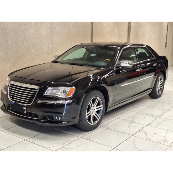 Chrysler 300c 3.6 V6 4p