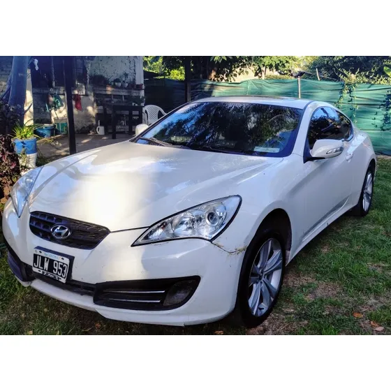 Hyundai Genesis 3.8 Coupe 300cv 6at