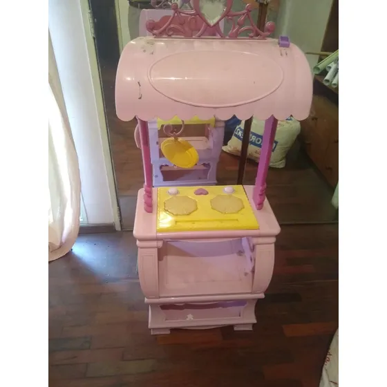 Cocina Plastica De Juguete Para Niña - Usada