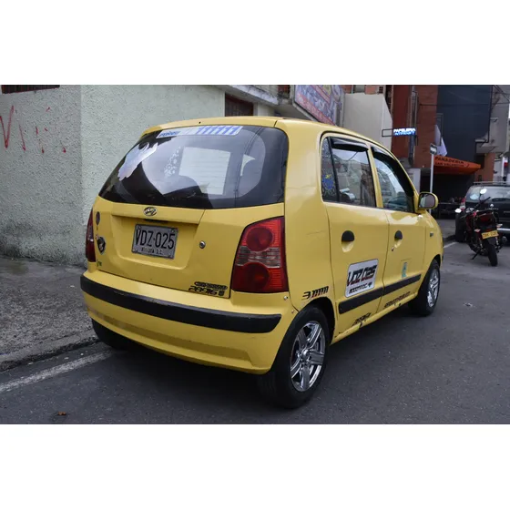 Vendo Taxi Mod 2006 Papeles Al Dia Listo Para Trabajar